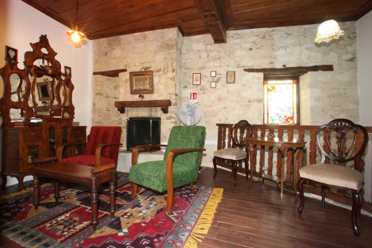 Afames House - Beautiful Traditional House 오모도스 외부 사진